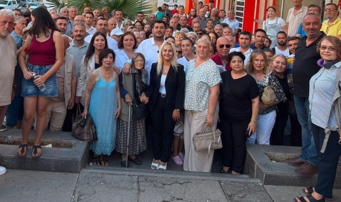 CHP’den ayrılarak yeni parti kuracağını ilan eden Özgür Özel’in açıklamalarının