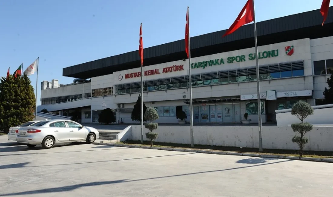 Karşıyaka Belediyesi'nin Karşıyaka Spor Kulübü'nün Mustafa Kemal Atatürk Spor Salonu'ndaki