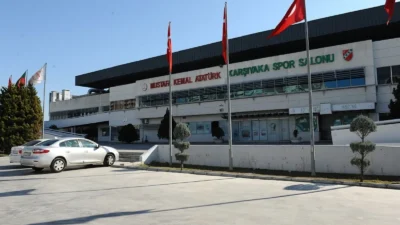 Karşıyaka Belediyesi'nin Karşıyaka Spor Kulübü'nün Mustafa Kemal Atatürk Spor Salonu'ndaki