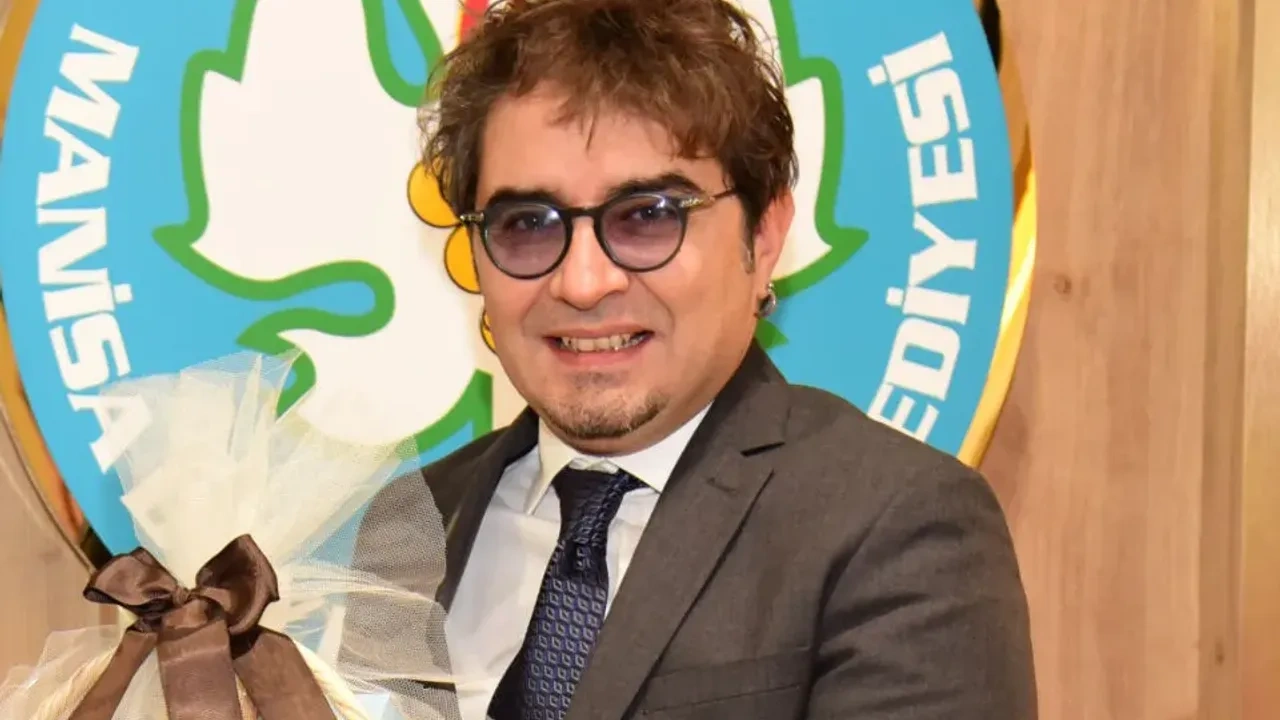 Manisa Büyükşehir Belediye Meclisi CHP Grup Başkanvekili Ahmet Anıl Ceylan,