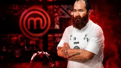 MasterChef Türkiye 2021 şampiyonu Eren Kaşıkçı, evinde hareketsiz halde bulundu.
