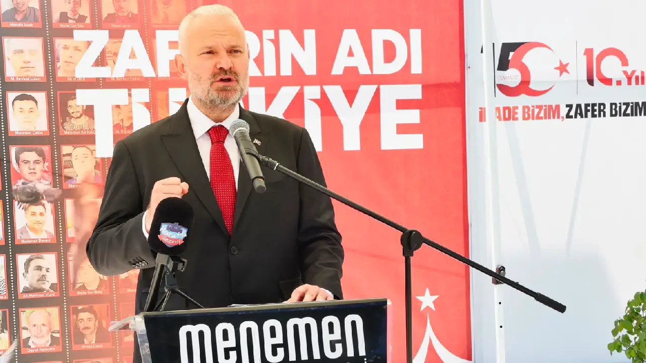 15 Temmuz Şehitleri Menemen’de dualarla anıldı: “Yüzyıl geçse de unutturmayacağız”