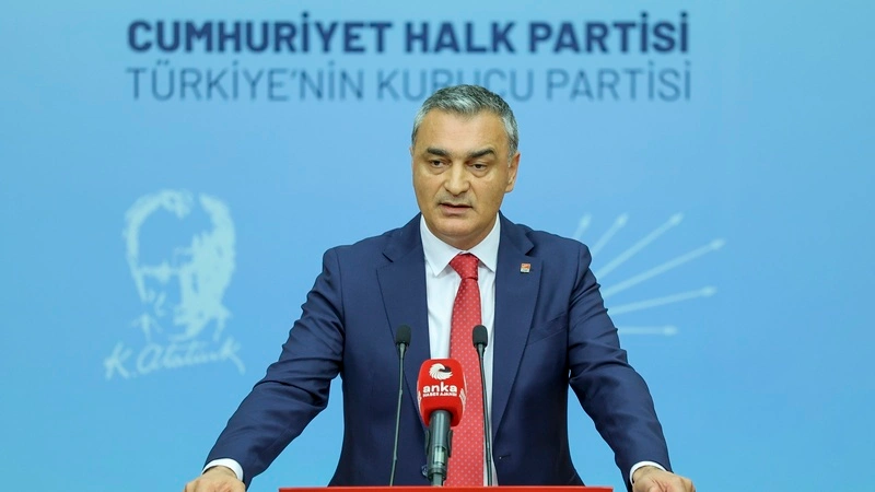 Cumhuriyet Halk Partisi (CHP) Parti Sözcüsü Müslim Sarı, Ankara'da bu