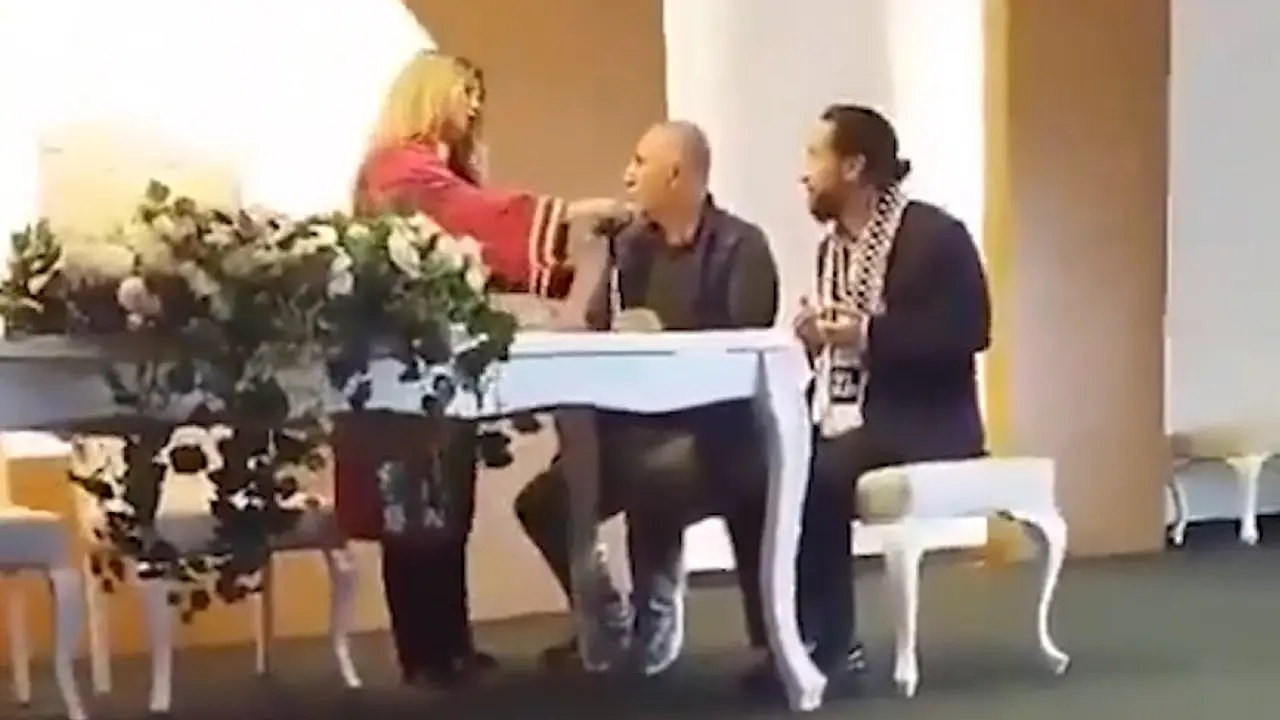 Nikah masasındaki dua tartışmasında karar: Nikah memuruna beraat