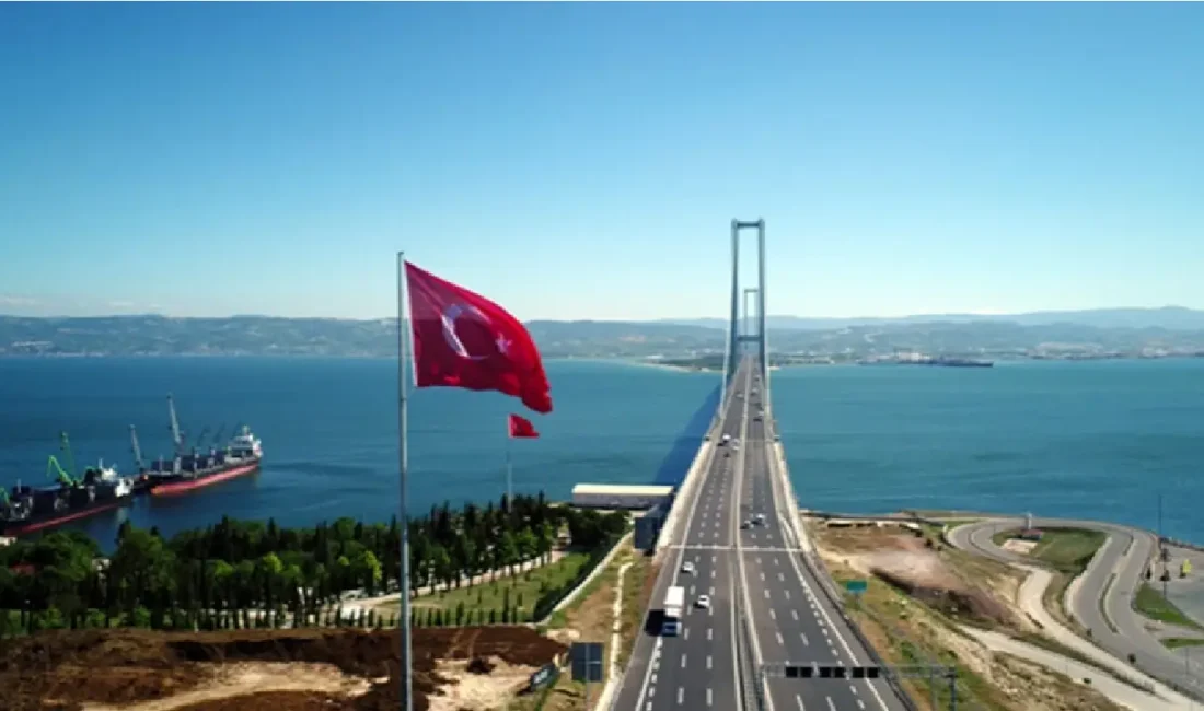 Türkiye genelindeki otoyol ve köprü geçiş ücretlerinde bugünden itibaren geçerli