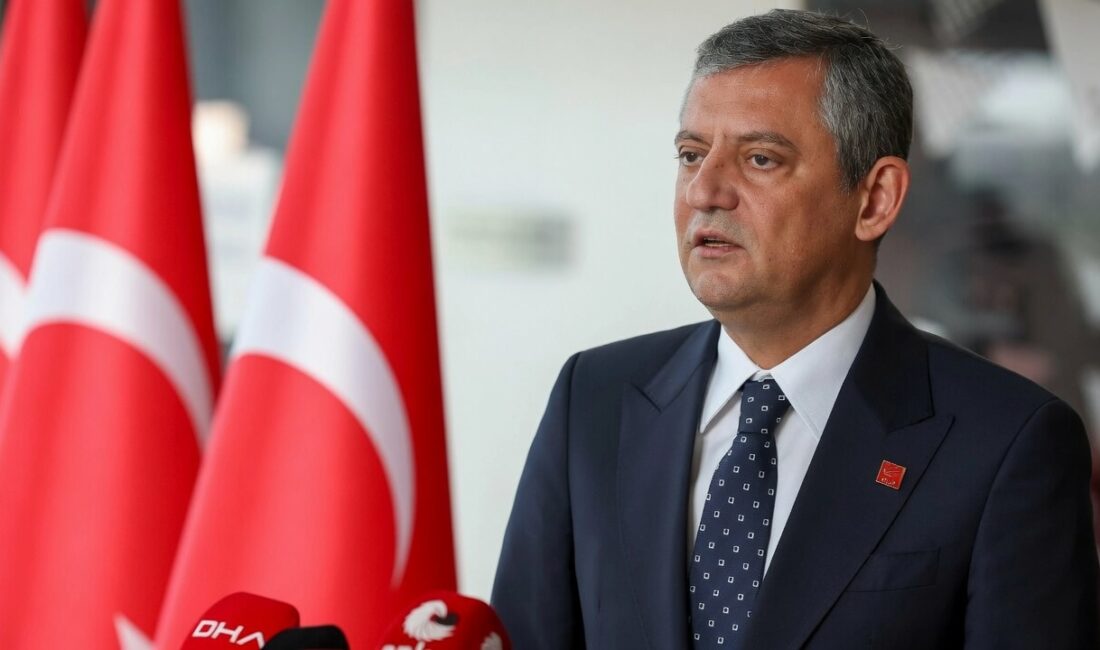 CHP’deki idari krizin ardından yeni siyasi oluşum için düğmeye basan