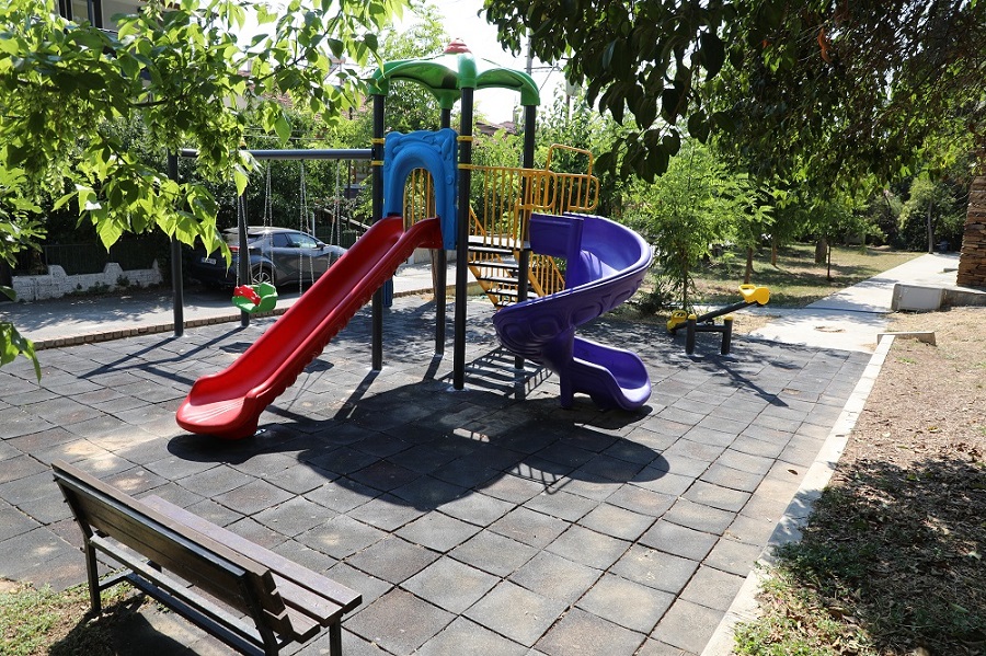 Menderes Sahillerinde park seferberliği: Vatandaş memnun