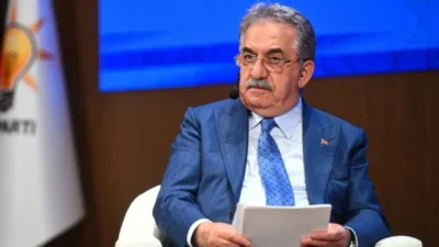 AK Parti Genel Başkan Yardımcısı Hayati Yazıcı, yeni anayasa teklifinin