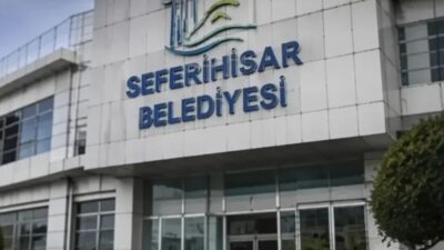 İçişleri Bakanlığı tarafından görevden uzaklaştırılan Seferihisar Belediye Başkanı İsmail Yetişkin’in