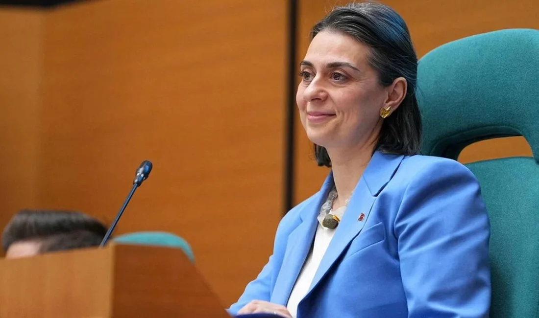 Üsküdar Belediyesi'ne yönelik düzenlenen ikinci dalga operasyonda gözaltına alınan Belediye