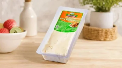 Zincir markette satılan kırık beyaz peynirinde ölümcül "Listeria monocytogenes" bakterisi