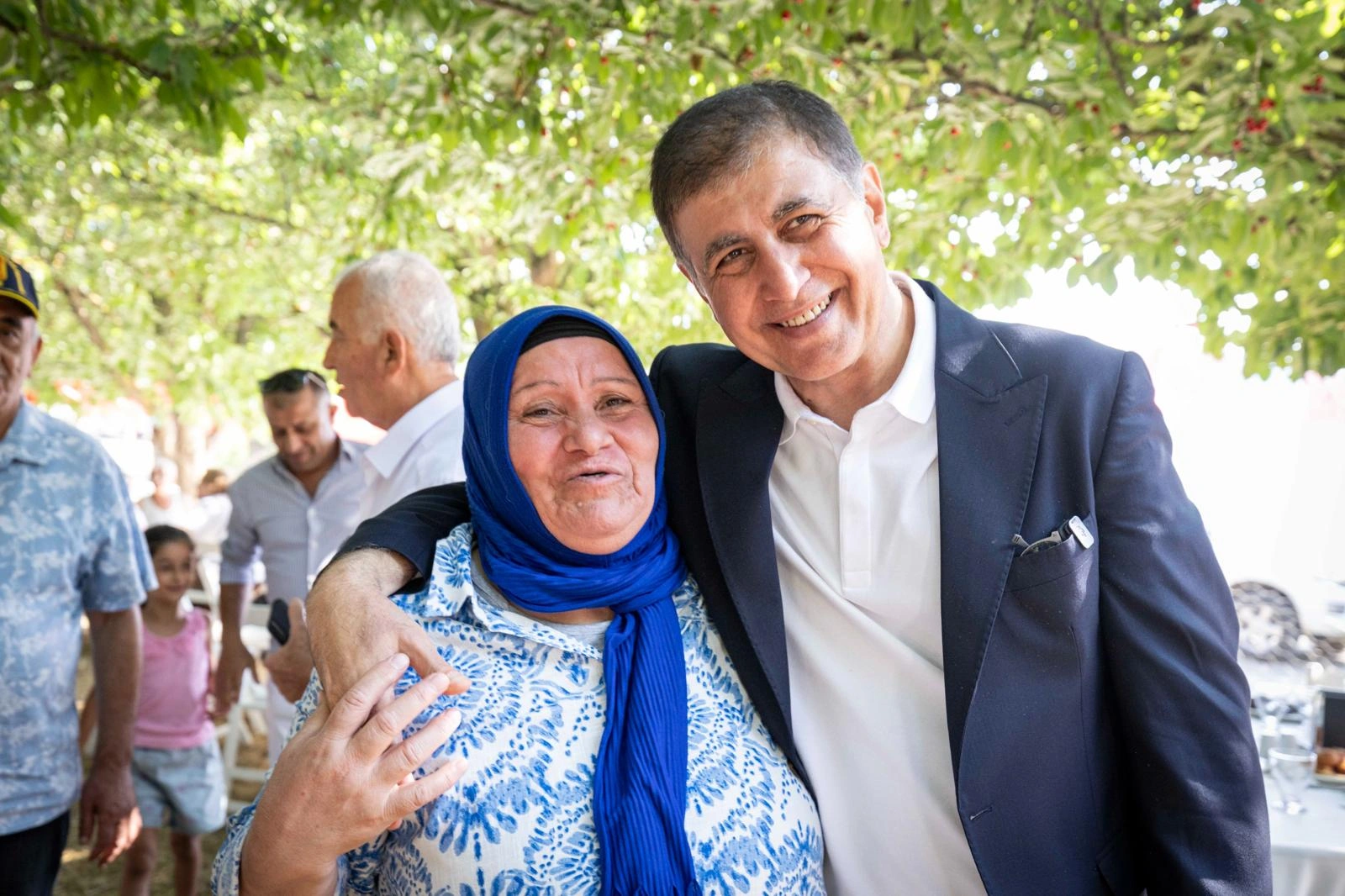 Başkan Tugay, şehit aileleri ve gazilerle buluştu: "Ne yaparsak yapalım hakkınız ödenmez" 4 Başkan Tugay, şehit aileleri ve gazilerle buluştu: "Ne yaparsak yapalım hakkınız ödenmez"