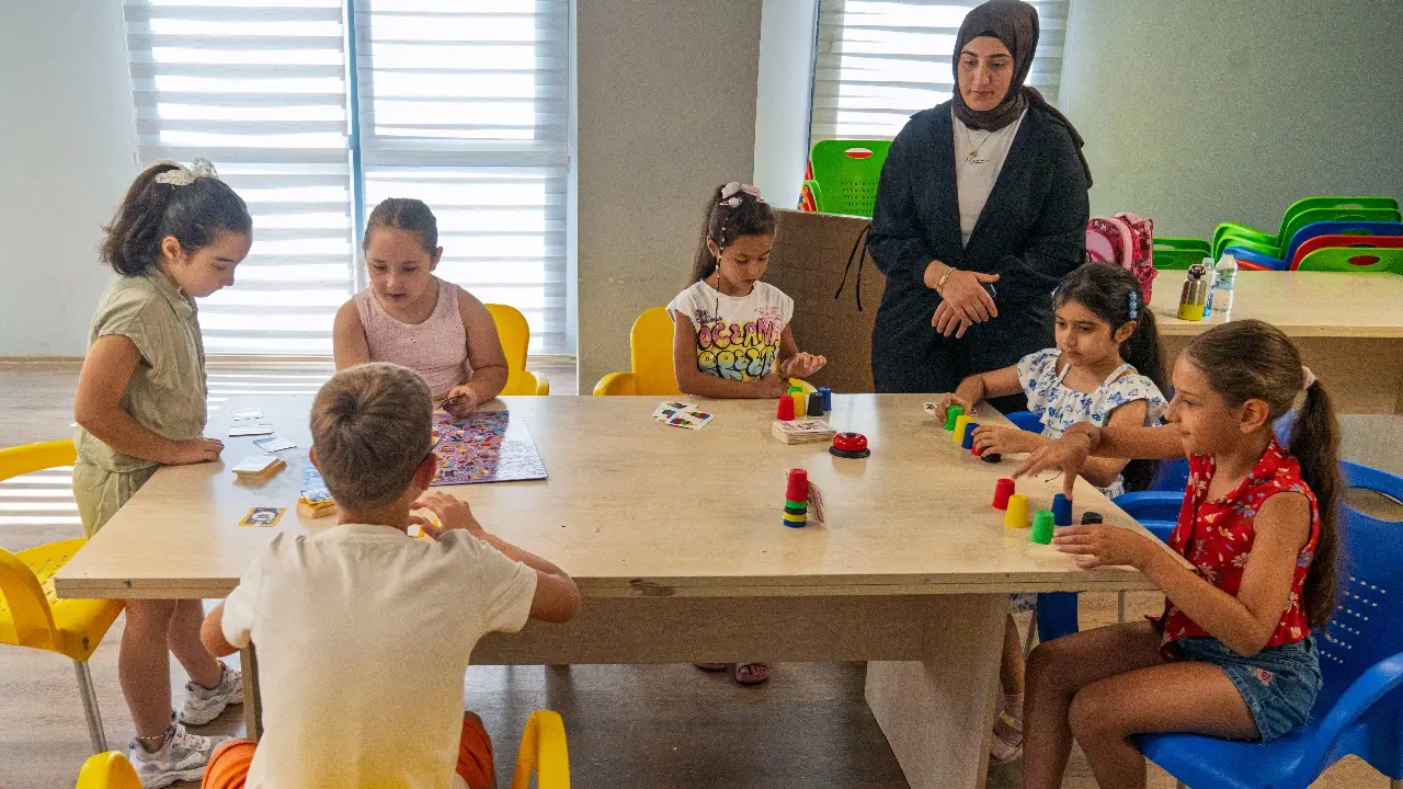 Sınav destek merkezlerinde yaz dolu dolu geçiyor: 7 noktada eğitim!