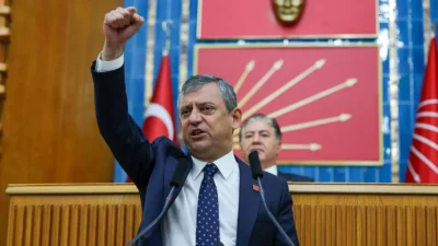 Cumhuriyet Halk Partisi’nden ayrılan Özgür Özel ve beraberindeki 91 milletvekilinin