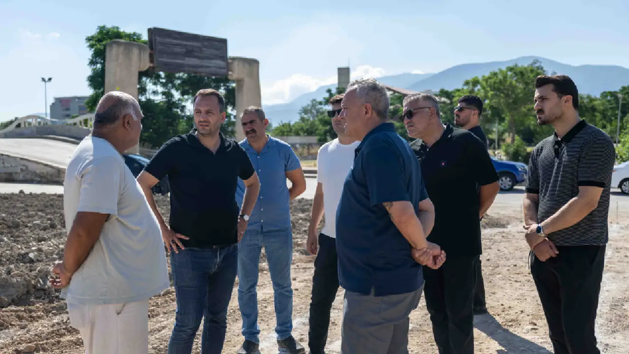 Başkan Eşki sabahın ilk ışıklarıyla sahada: "Yeşilçam bambaşka bir mahalle olacak"