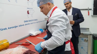 İzmir Büyükşehir Belediyesi, işe alımlardaki torpil iddialarının önüne geçmek için