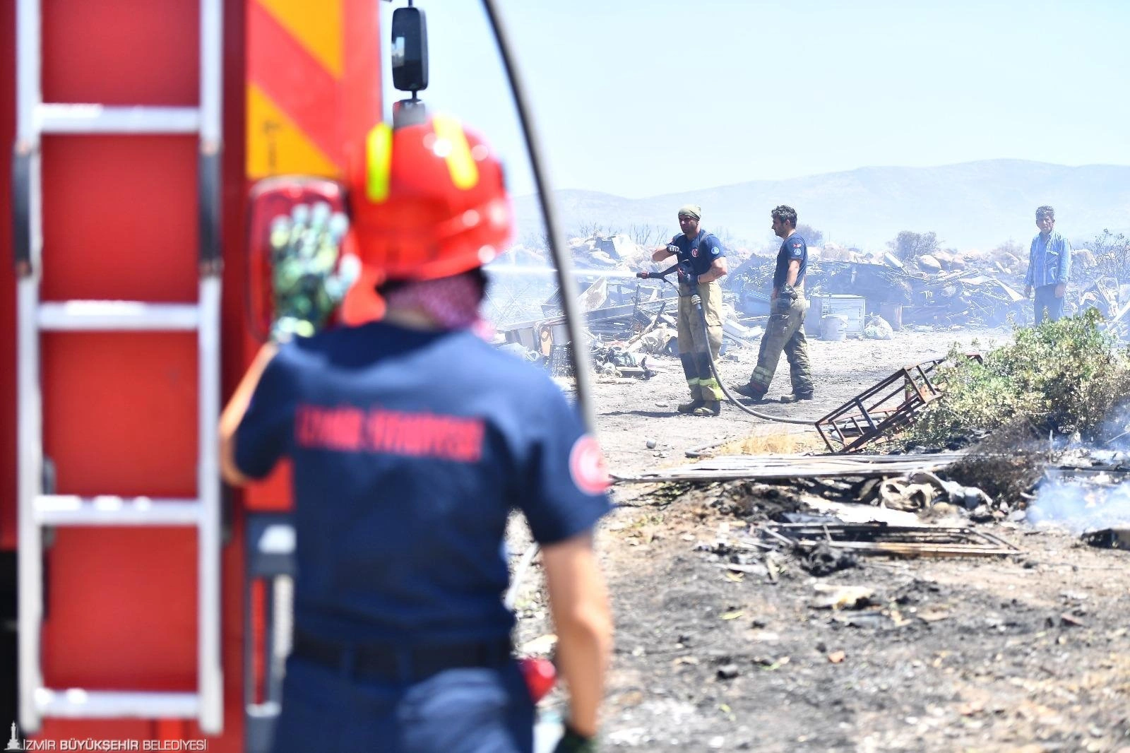 İzmir Büyükşehir Belediyesi, TEFWER Projesi kapsamında filoya uzaktan kumandalı yangın