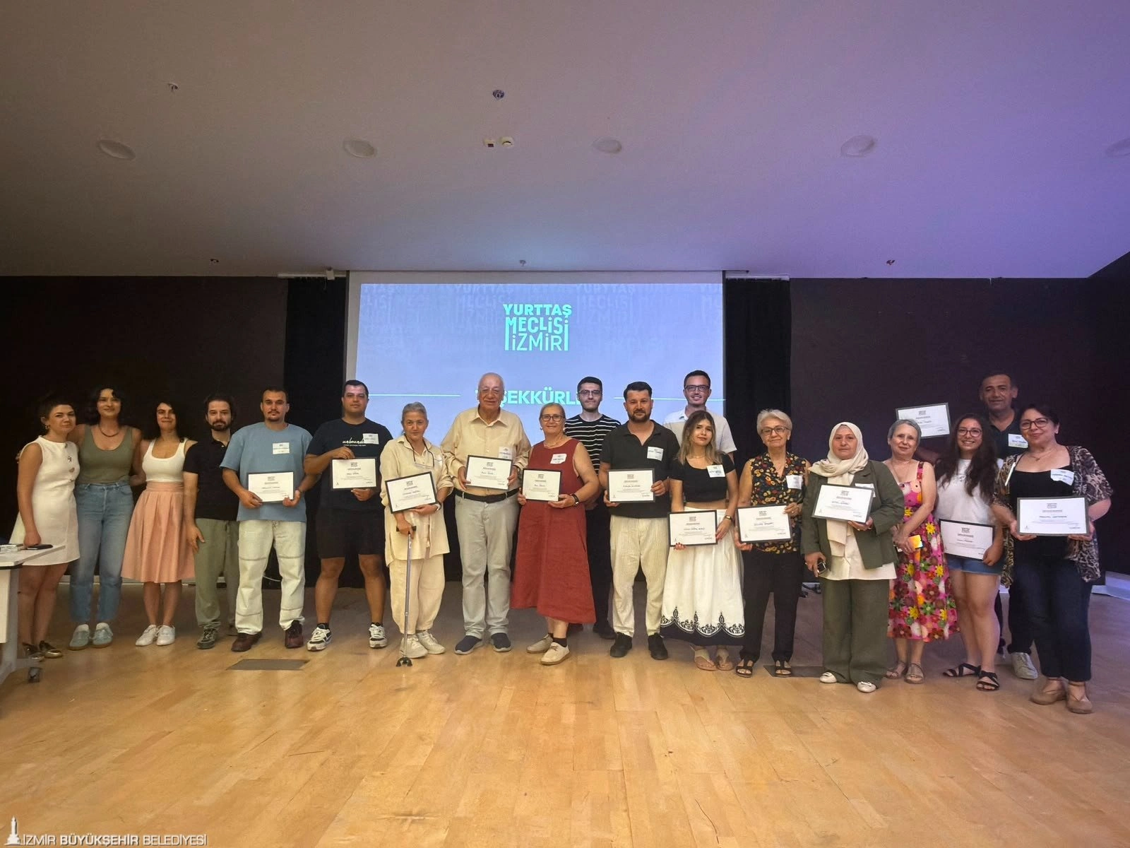 İzmir Yurttaş Meclisi 15 ilçeye ulaştı