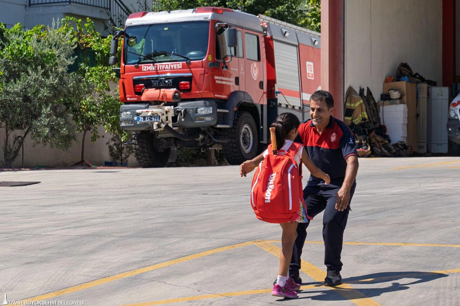 Hayat kurtaran baba, kızını kortlarda şampiyonluğa hazırlıyor