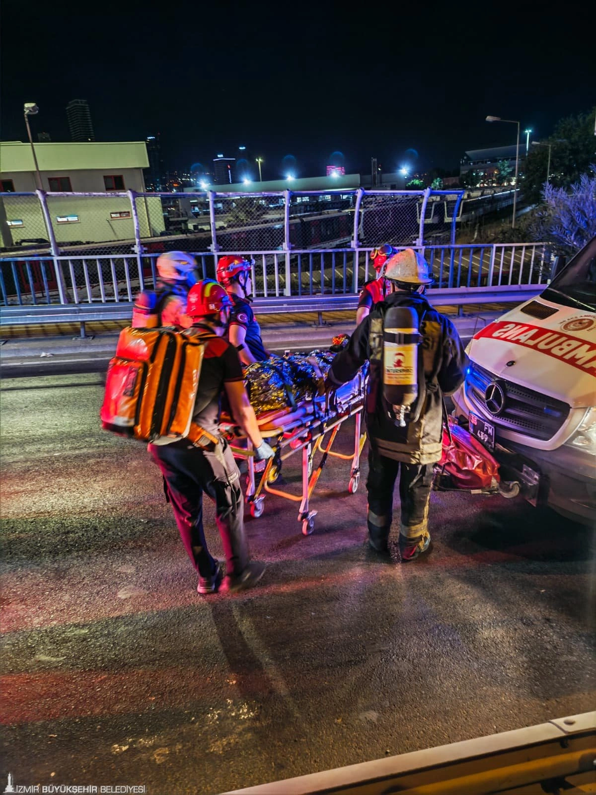 Konak Tramvayı’nda nefes kesen tatbikat: Gerçeğini aratmadı