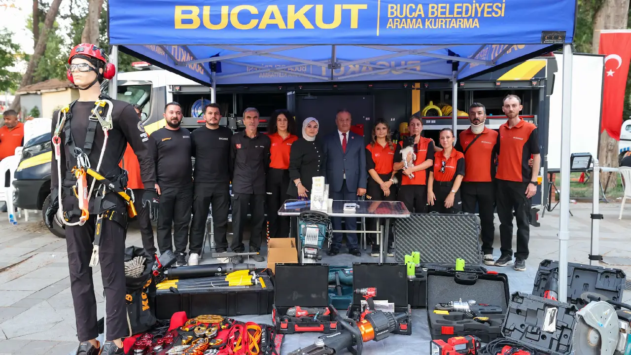 Buca Belediyesi ve İZ-AFED iş birliğiyle düzenlenen 17 Ağustos anma