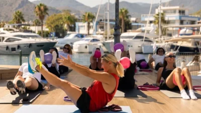 İzmir Büyükşehir Belediyesi’nin ücretsiz spor etkinlikleri, İzmirlileri salonlardan açık havaya