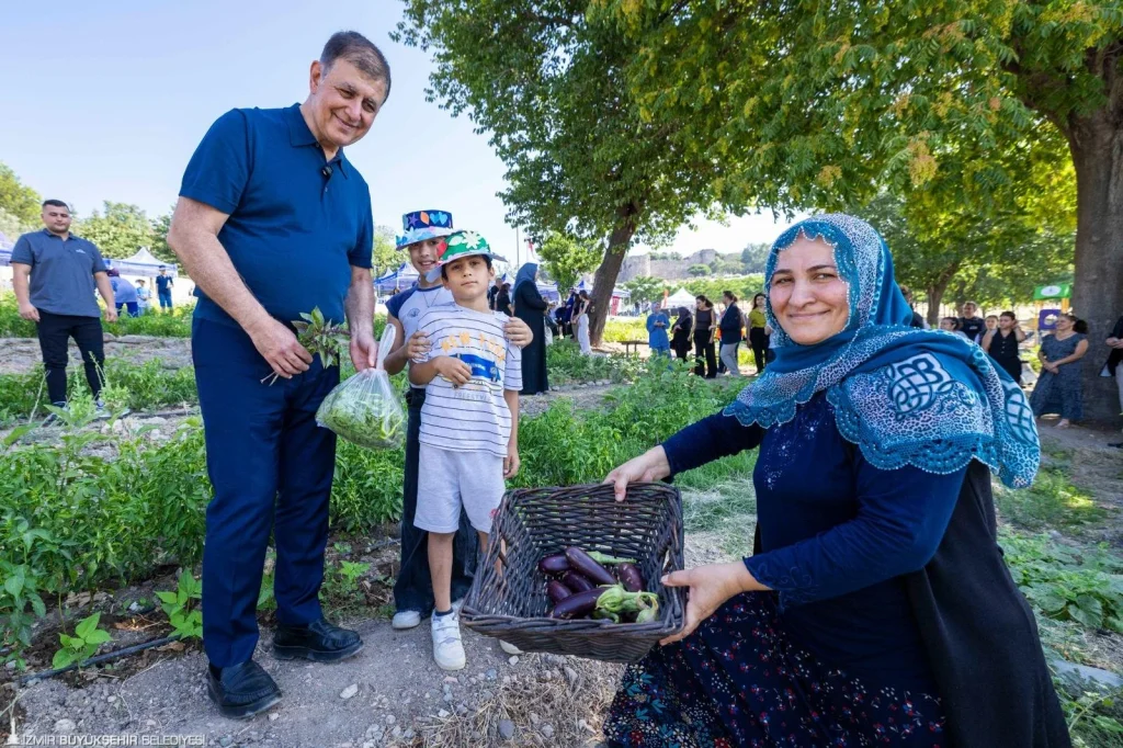 Kozağaç Mahalle Bostanı için kayıt zamanı