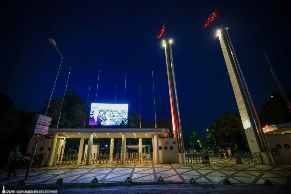 Piriştina’nın sözü artık LED ekranda yaşatılacak