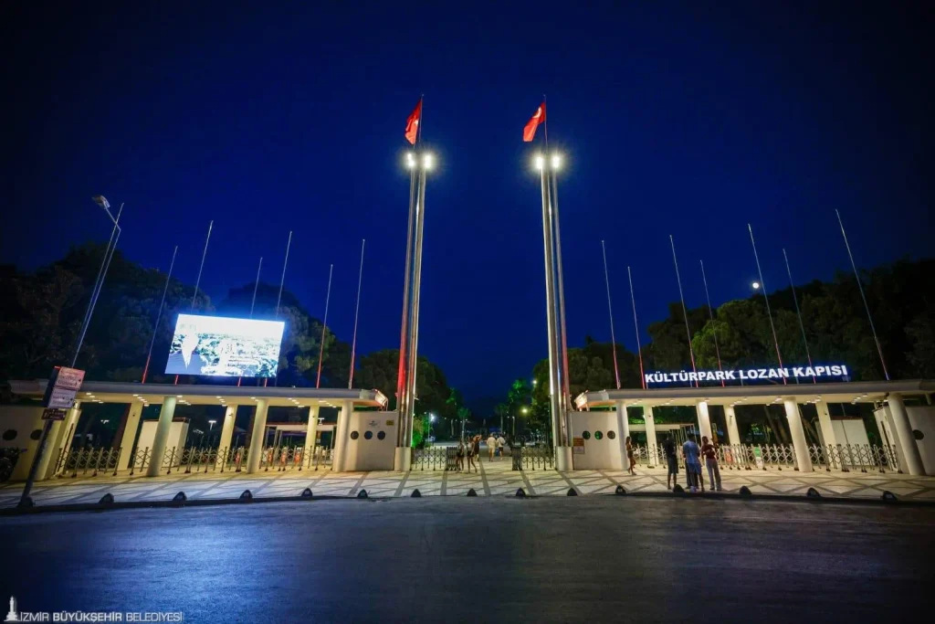 Piriştina’nın sözü artık LED ekranda yaşatılacak