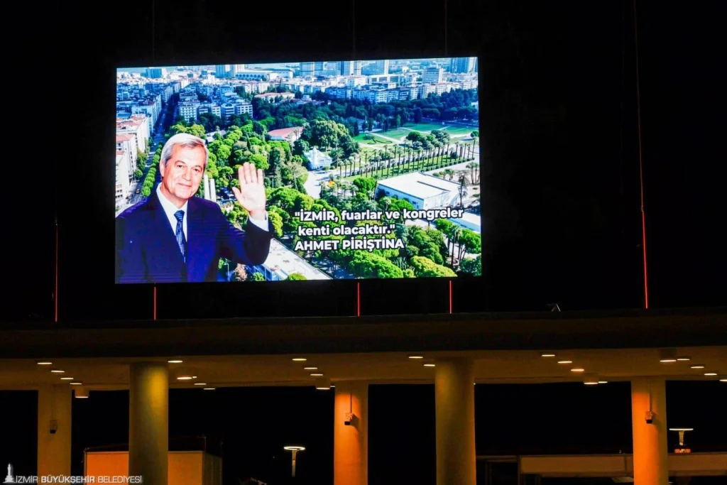 Piriştina’nın sözü artık LED ekranda yaşatılacak