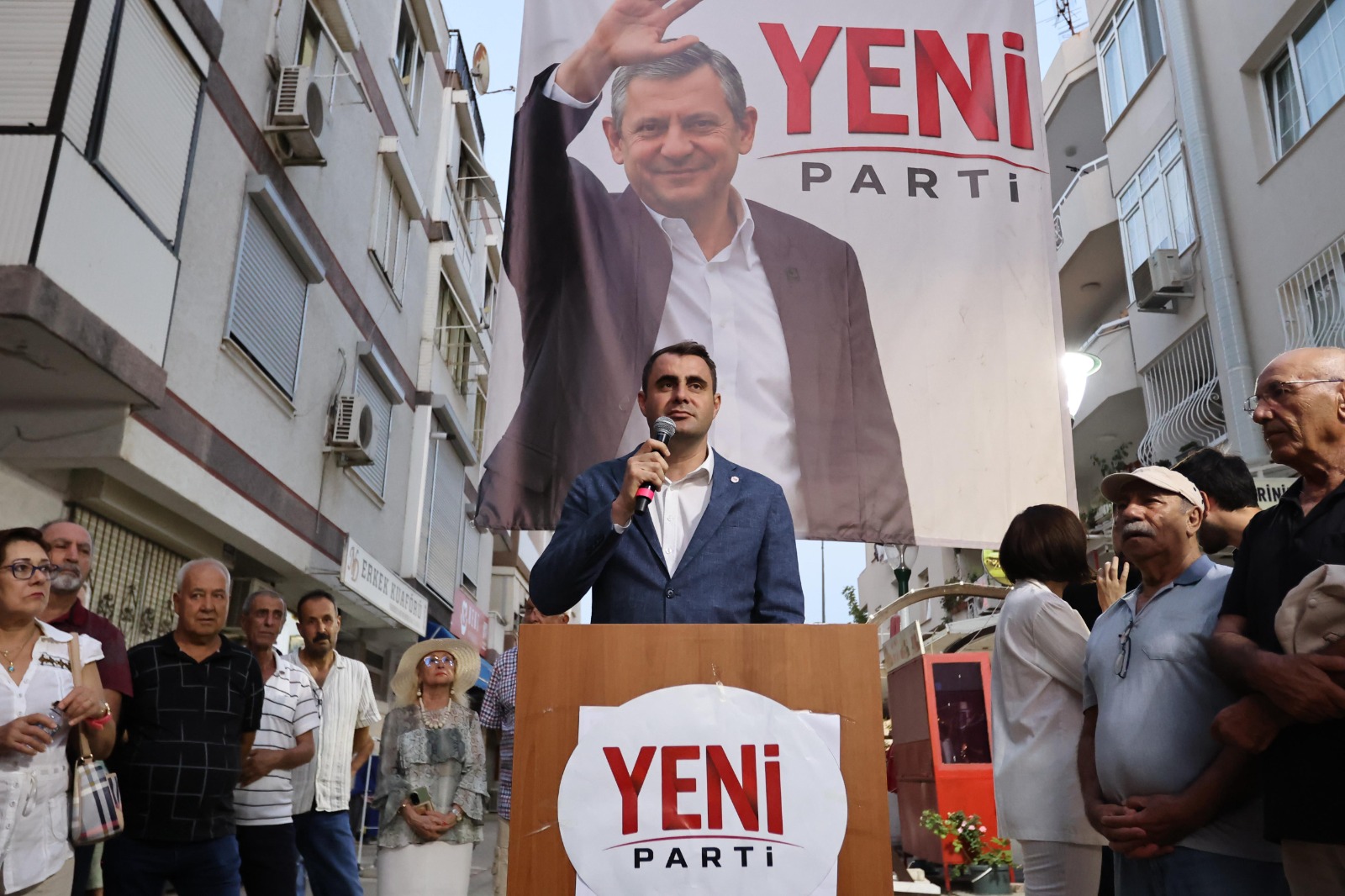 YENİ Parti İzmir İl Başkanı Çağatay Güç, Narlıdere İlçe Başkanlığı’nın
