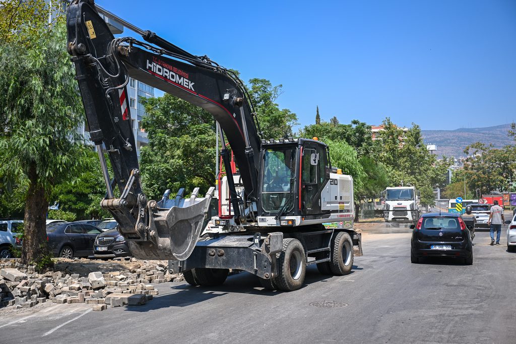 Bornova’nın merkezinde büyük estetik dönüşüm 4 Bornova’nın merkezinde büyük estetik dönüşüm