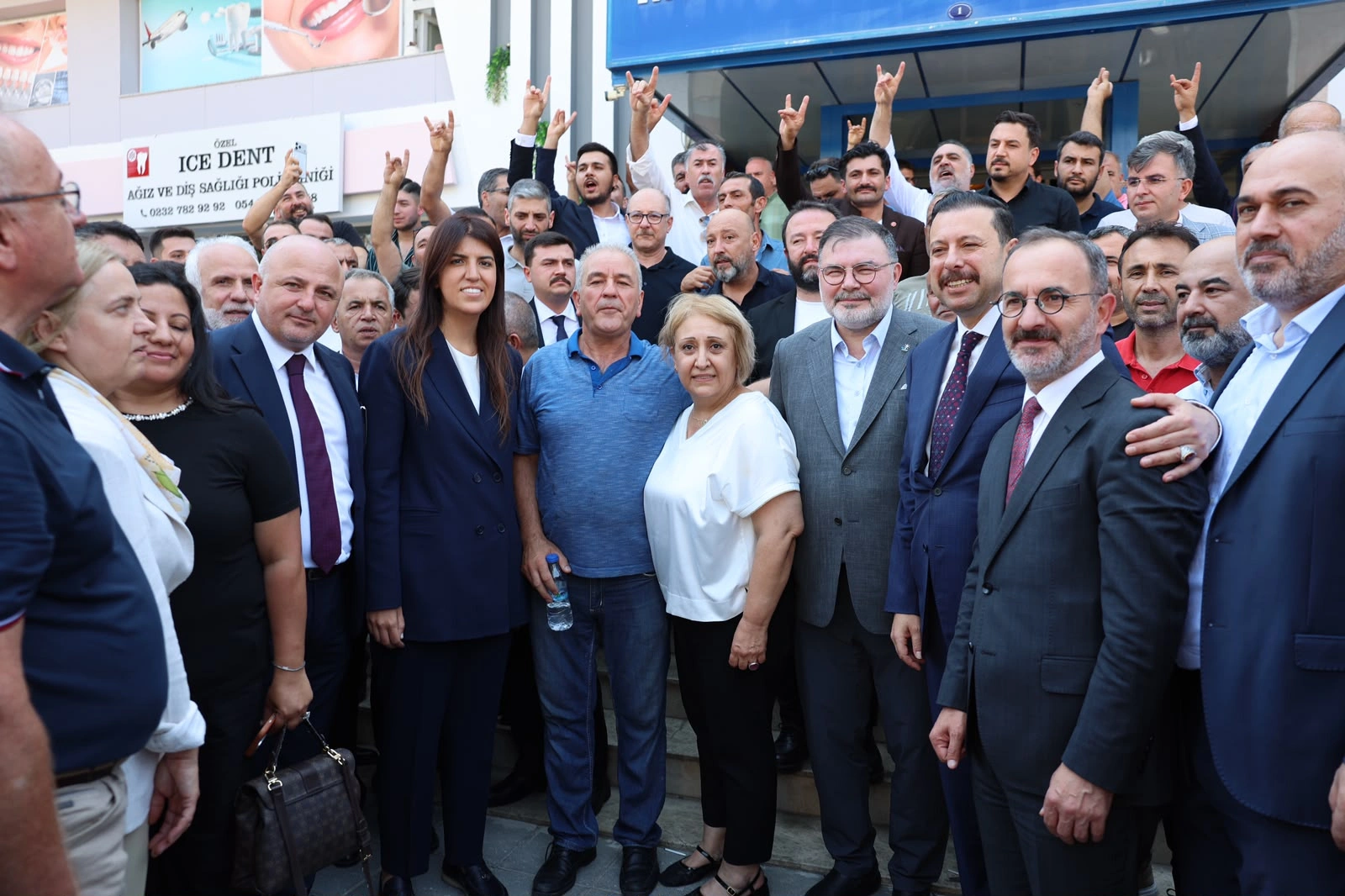 Menderes'te maraton sona erdi: Kazanan AK Partili aday oldu