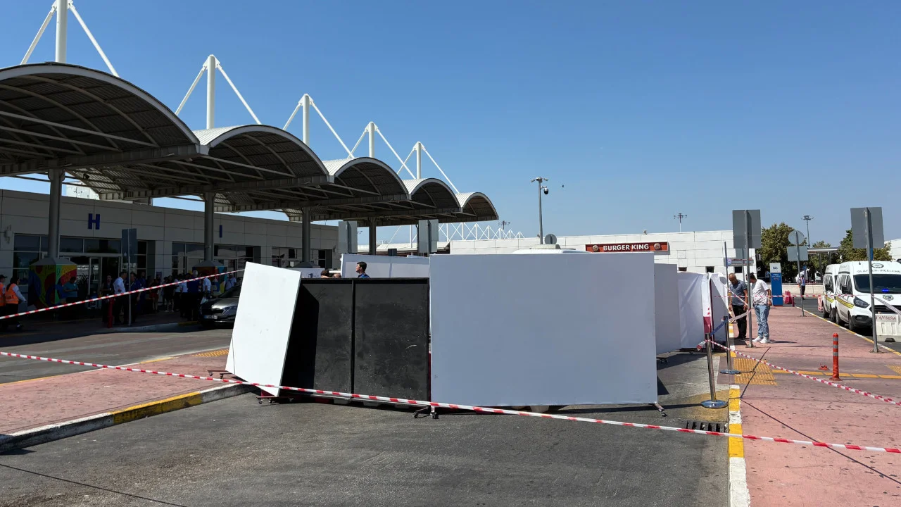 Antalya Havalimanı'nda kadın katliamı