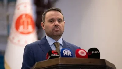 Iğdır'da düzenlenen Dijital Medya Çalıştayı’nda konuşan Adalet Bakanı Akın Gürlek,