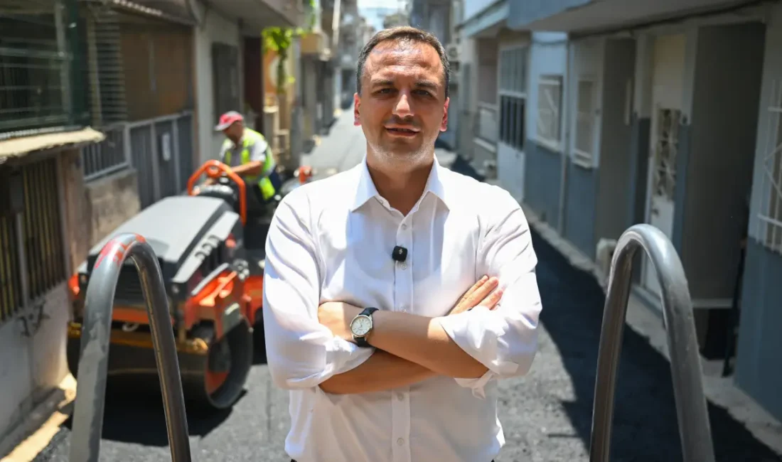 Bornova Belediye Başkanı Ömer Eşki, Çamdibi bölgesinde yürütülen büyük asfalt