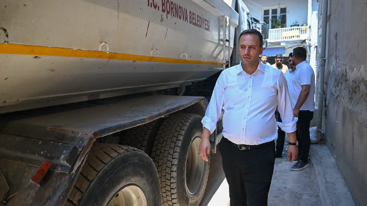 Başkan Eşki Çamdibi’nde sözünü tutuyor: 282 sokakta asfalt atağı sürüyor