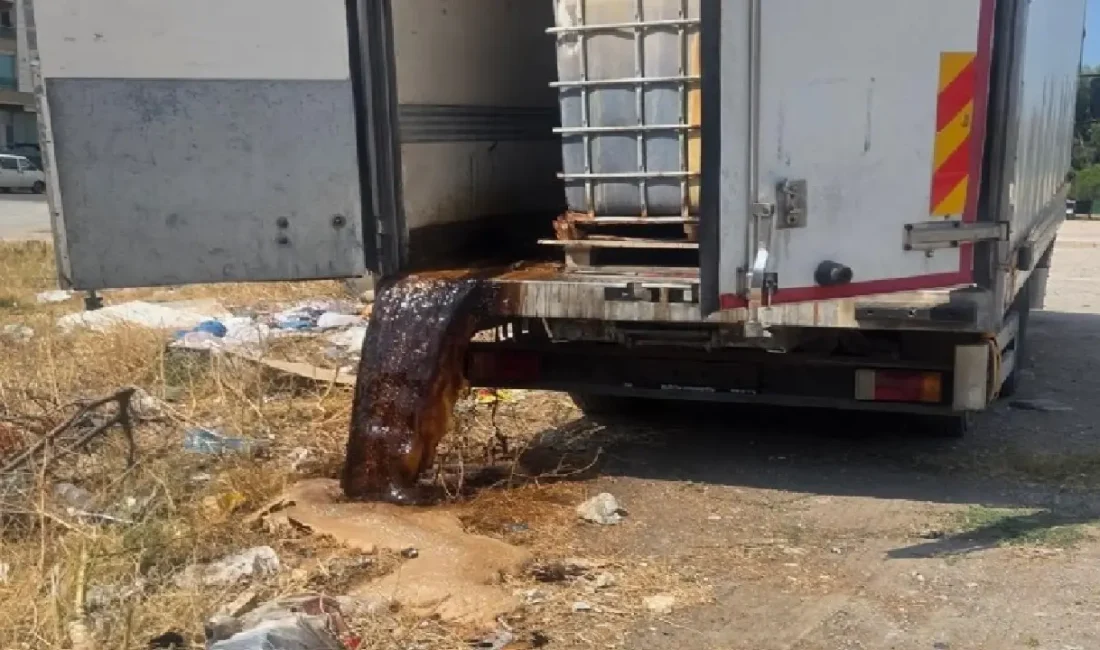 Bayraklı Belediyesi ekipleri, Smyrna Meydanı yakınındaki kamu alanına plakasız kamyonla