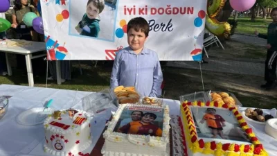 Bornova Belediye Başkanı Ömer Eşki, DMD hastası Berk Yıldız için