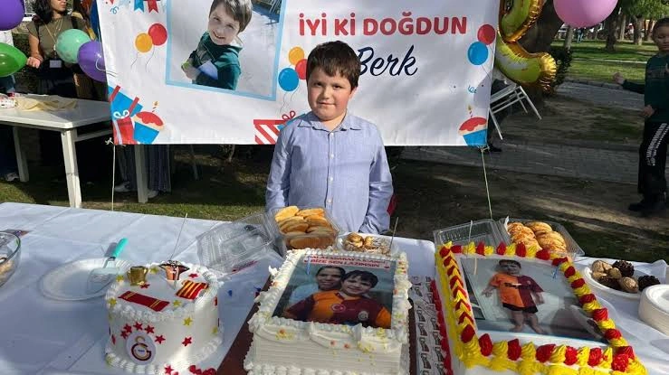 Bornova Belediye Başkanı Ömer Eşki, DMD hastası Berk Yıldız için