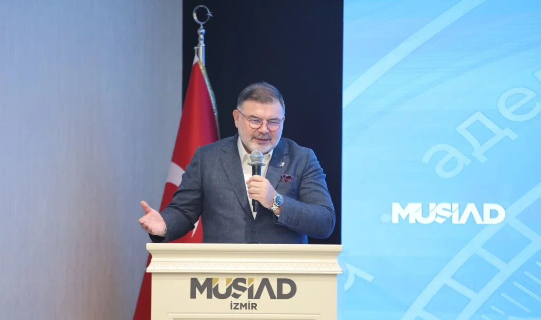 MÜSİAD İzmir Şubesi Olağanüstü Kongresi'nde iş insanlarına seslenen AK Parti