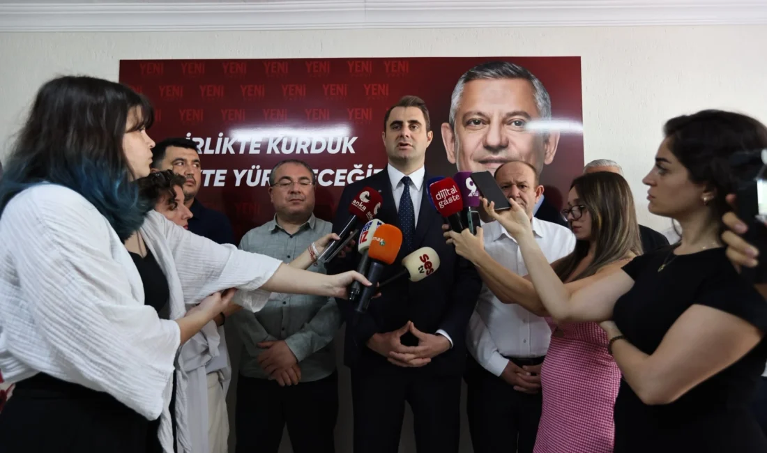 Menderes Belediyesi Başkanvekilliği seçiminin ardından YENİ Parti İzmir İl Başkanlığı’nda