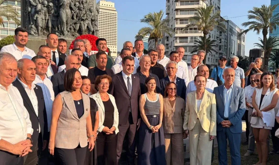 YENİ Parti İzmir İl Başkanı Çağatay Güç ve parti yönetimi,