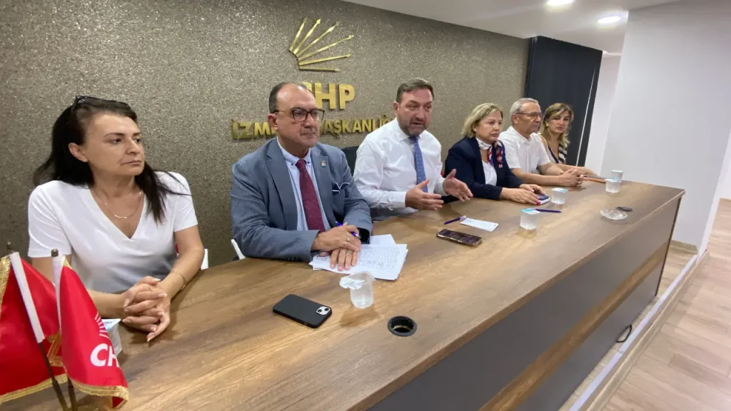 Utku Gümrükçü başkanlar zirvesinde açıkladı: Kılıçdaroğlu İzmir'e geliyor