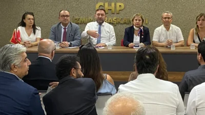 Cumhuriyet Halk Partisi İzmir İlçe Başkanları yerel örgütlenme ve saha