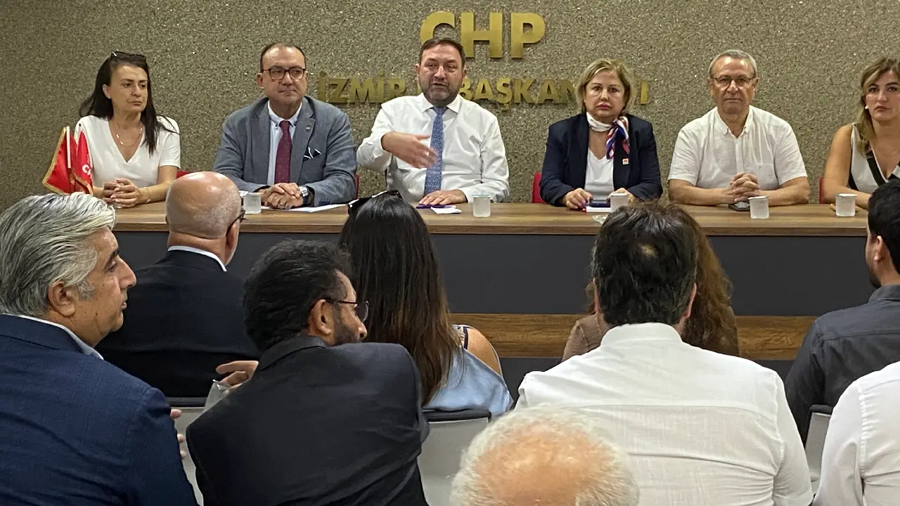 Utku Gümrükçü başkanlar zirvesinde açıkladı: Kılıçdaroğlu İzmir'e geliyor