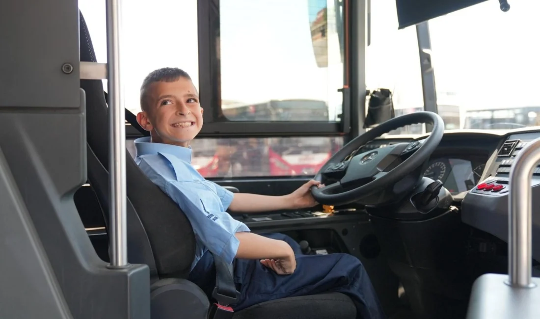 İzmir Büyükşehir Belediyesi ESHOT Genel Müdürlüğü, özel gereksinimli 12 yaşındaki