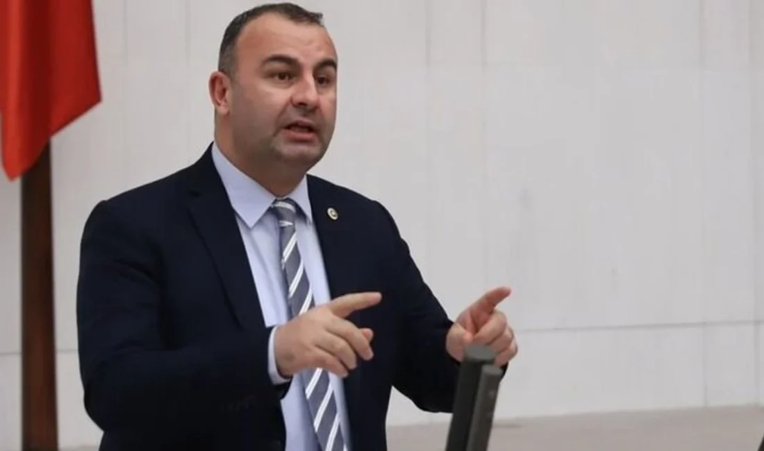 İzmir Menderes Belediyesi Başkanvekilliği seçiminin ardından yaşanan oy tartışmalarına YENİ