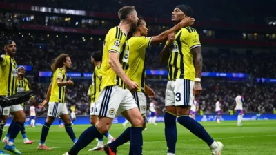 İlk maçtaki 1-1’lik beraberliğin ardından Fransa deplasmanına çıkan Fenerbahçe, Lyon’u