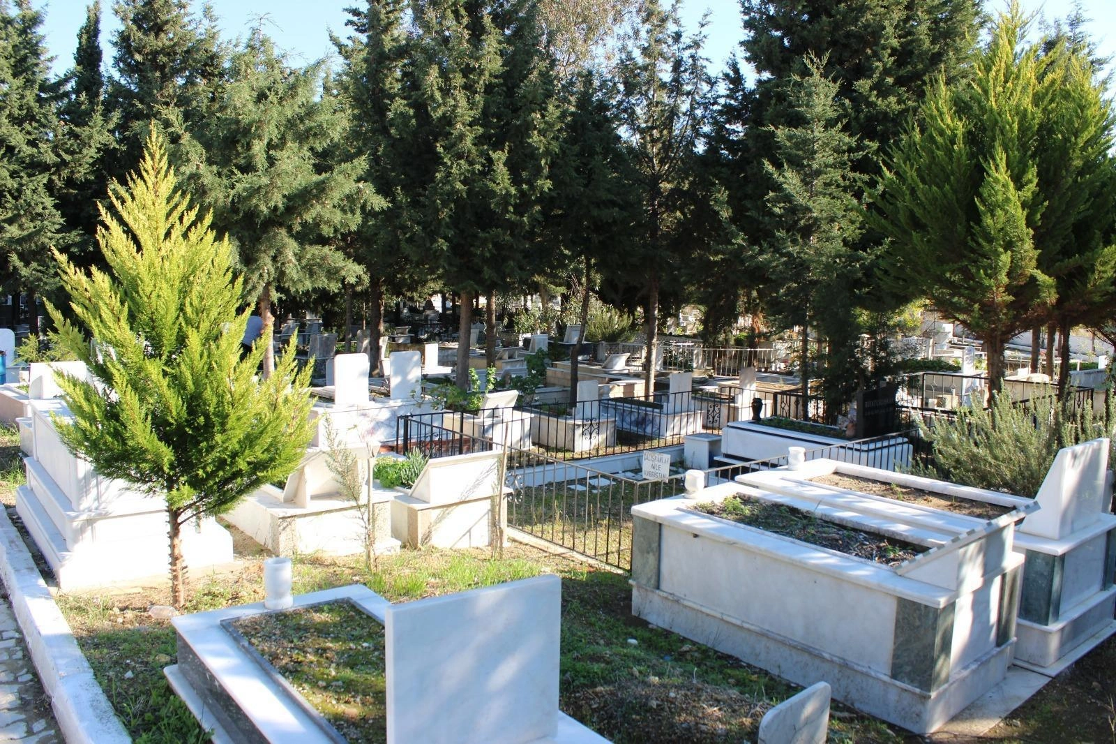 İş birliği protokolü imzalandı: İzmir’de mezarlıklarda yeni dönem
